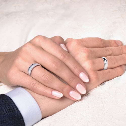 Obrączki ślubne: białe złoto, półokrągłe, 6 mm